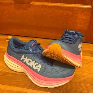 LIKE NEW Hoka Bondi 8